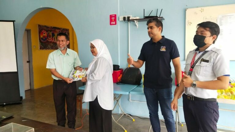 9 Dis 2022 : Program Taklimat  “Ayuh Cegah Denggi Komuniti Kita” oleh PKD Petaling dengan kerjasama COMBI Seksyen U16, KRT Melor dan MPP Zon 22 Shah Alam.